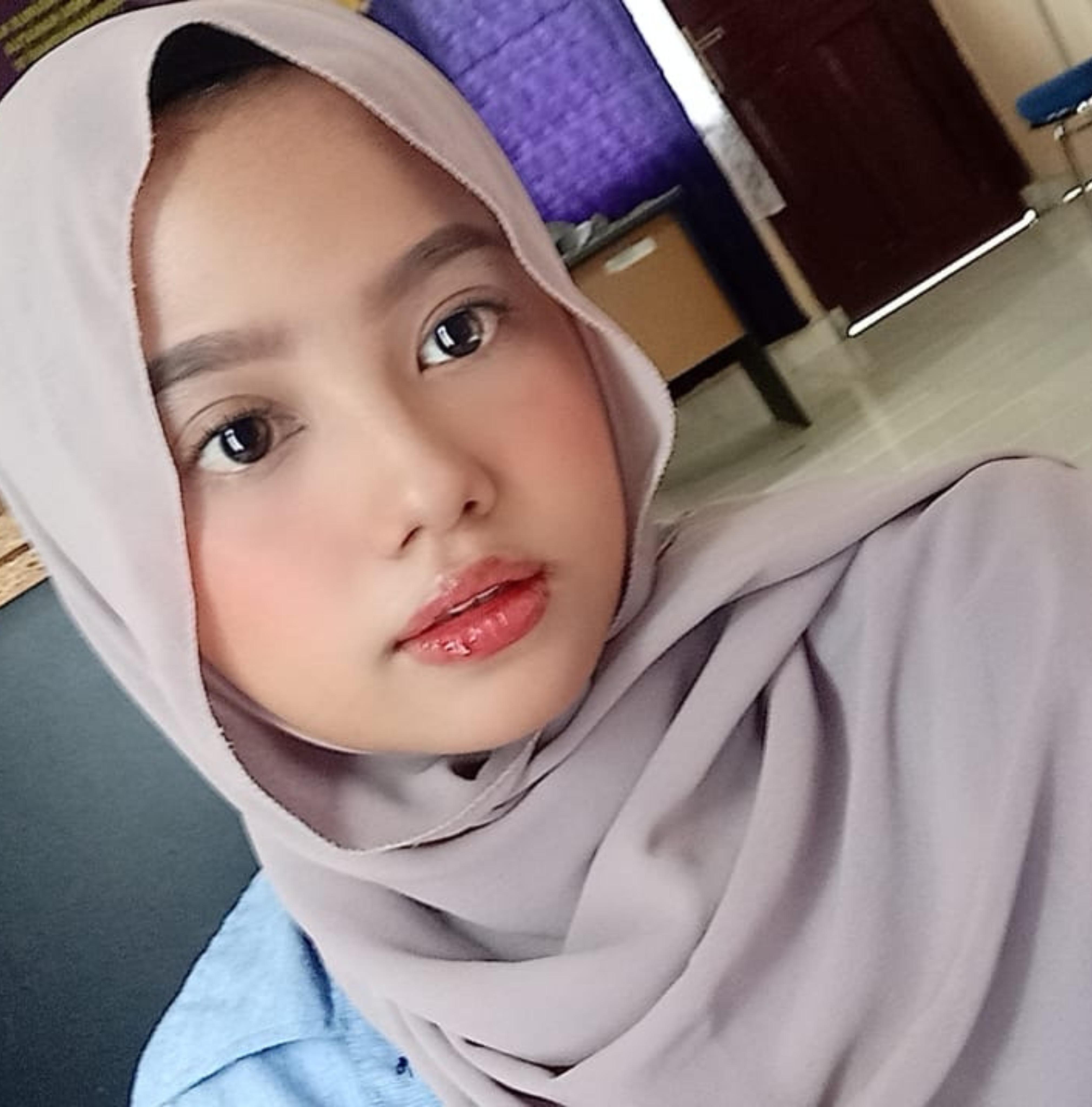 Miss Laras